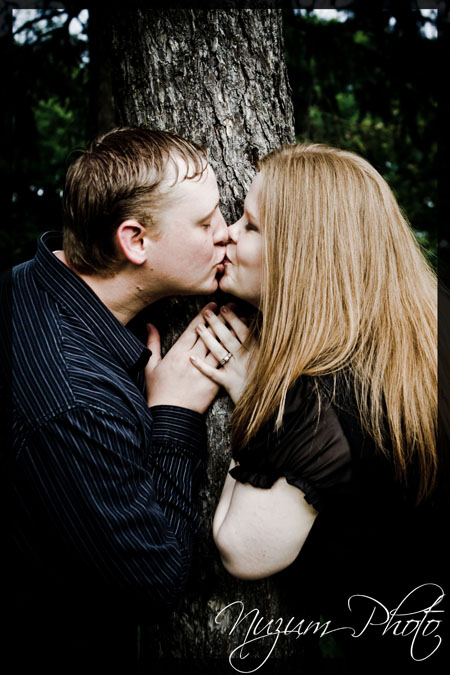 Des Moines Iowa Midwest Engagement Photographer