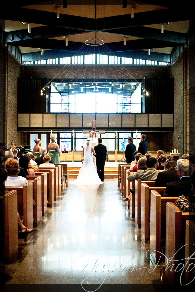 Des Moines Iowa Midwest Wedding Photographer
