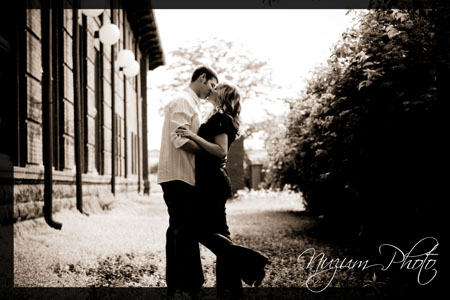 Des Moines Iowa Engagement Photos