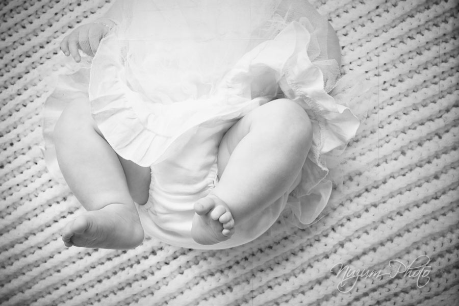 Des Moines Iowa Midwest Newborn Photographer