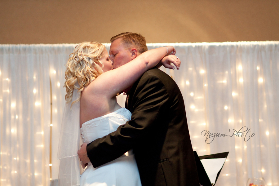 Des Moines Iowa Midwest Wedding Photographer