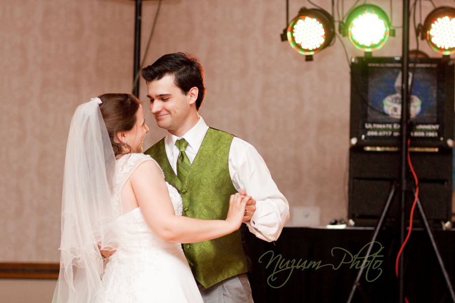 Des Moines Iowa Midwest Wedding Photographer