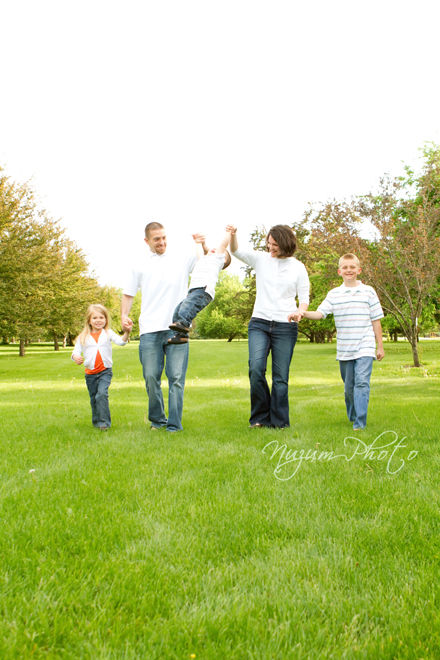 Des Moines Iowa Midwest Family Photographer