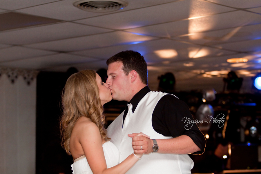 Des Moines Iowa Midwest Wedding Photographer