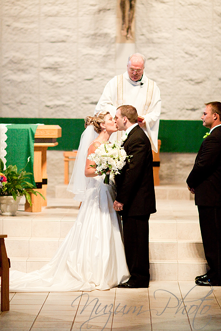 Des Moines Iowa Midwest Wedding Photographer