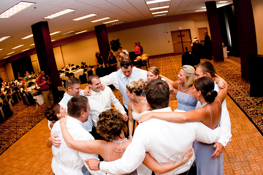 Des Moines Iowa Midwest Wedding Photographer