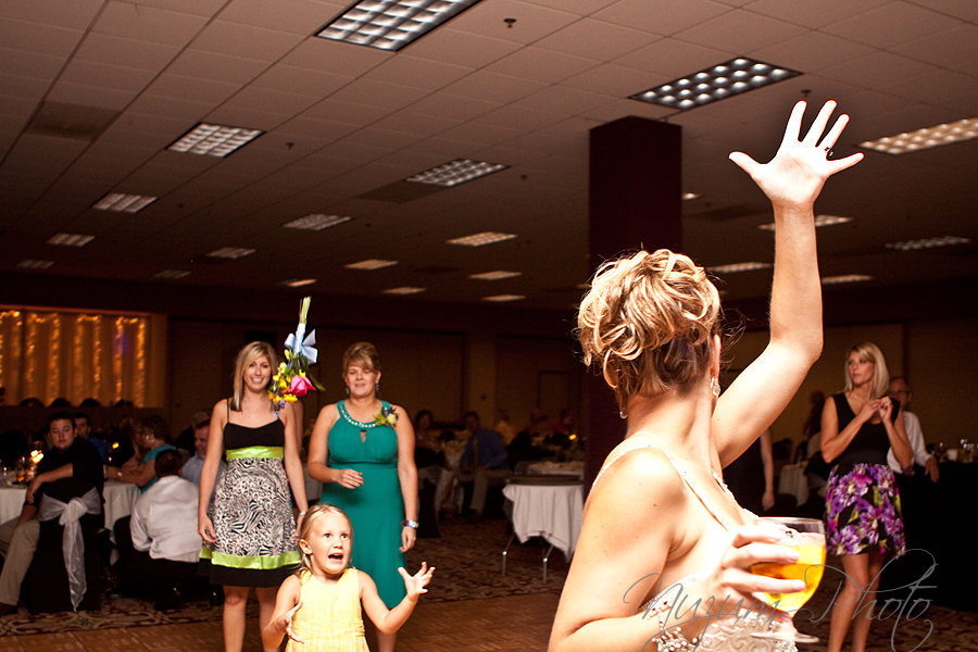 Des Moines Iowa Midwest Wedding Photographer
