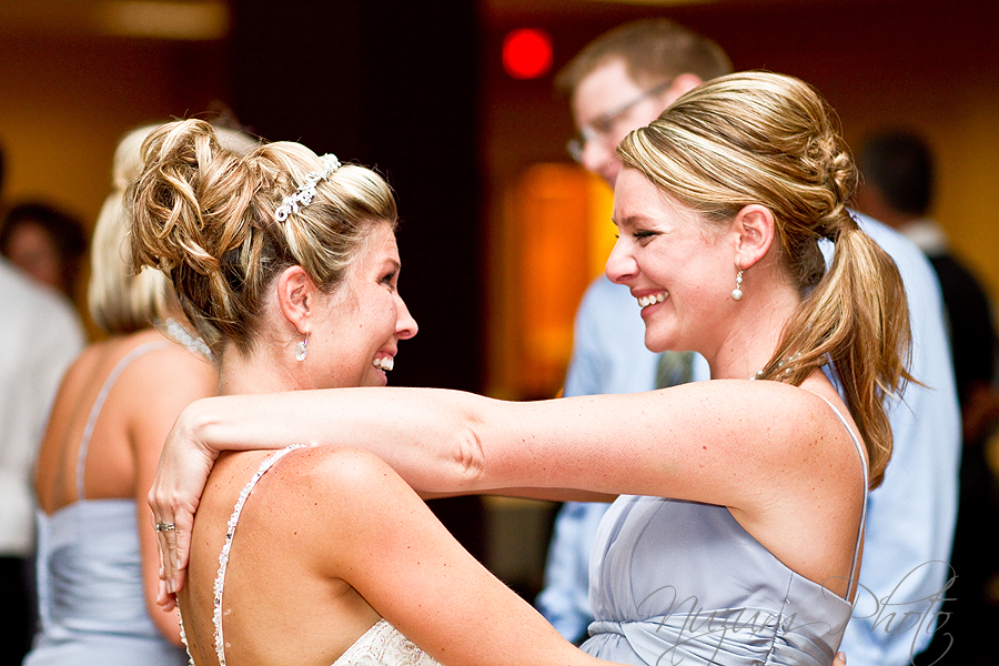 Des Moines Iowa Midwest Wedding Photographer
