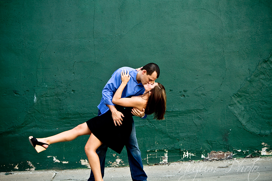 Des Moines Iowa Midwest Engagement Photographer