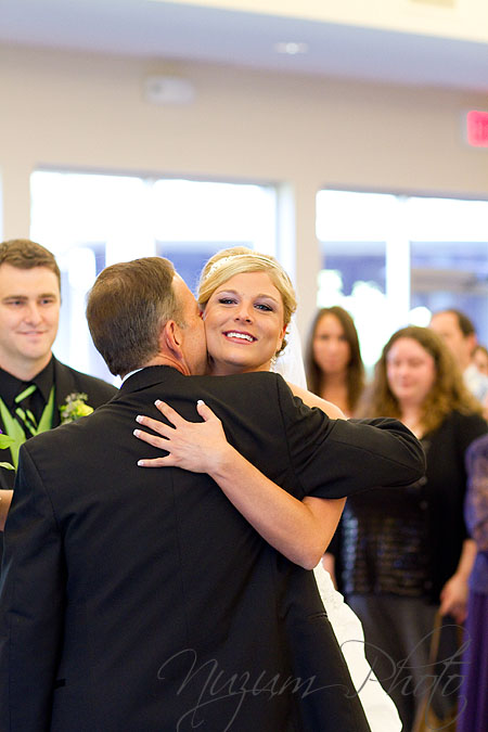 Des Moines, Iowa, Ames, Midwest, Wedding Photographer