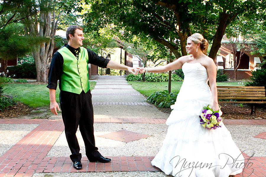 Des Moines, Iowa, Ames, Midwest, Wedding Photographer