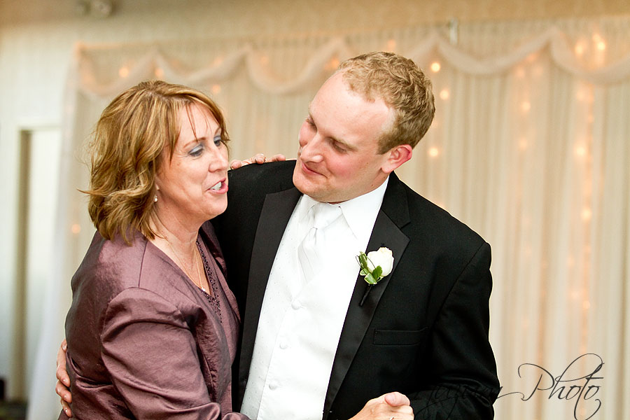 Des Moines Iowa Midwest Wedding Photographer