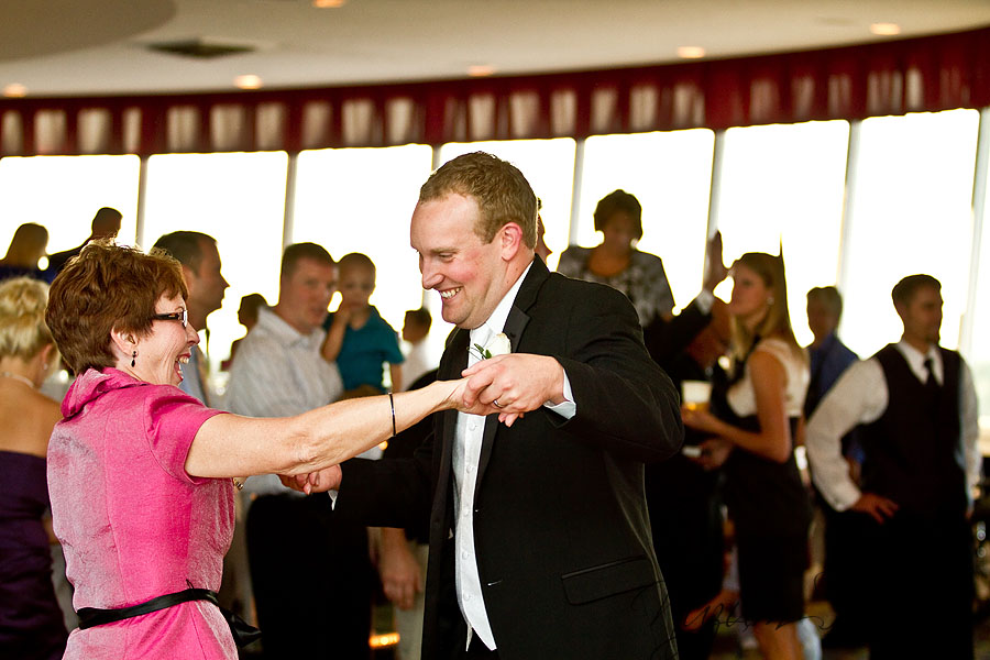 Des Moines Iowa Midwest Wedding Photographer