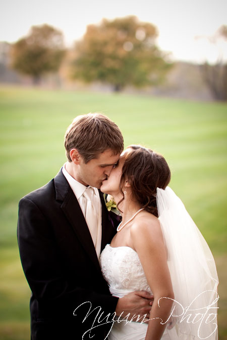 Des Moines Iowa Midwest Wedding Photographer