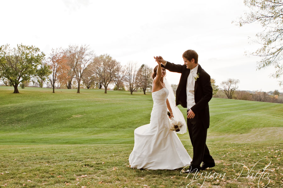 Des Moines Iowa Midwest Wedding Photographer