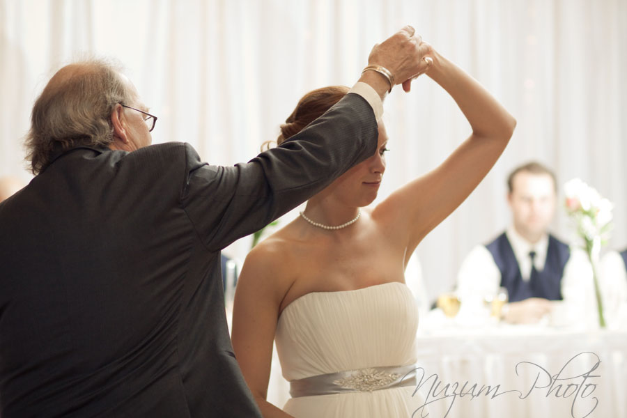Des Moines Iowa Midwest Wedding Photographer