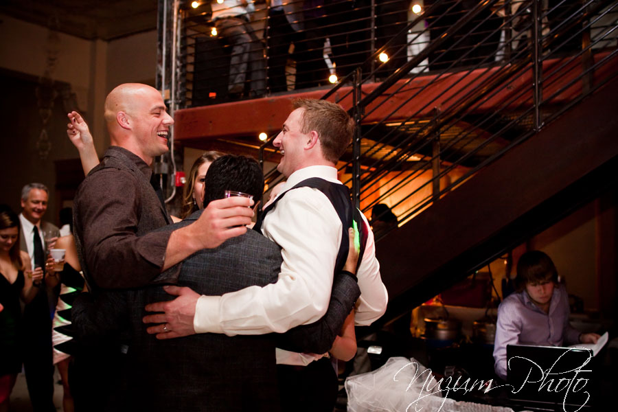Des Moines Iowa Midwest Wedding Photographer
