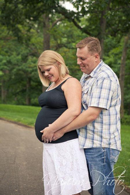 Des Moines Maternity Photographer