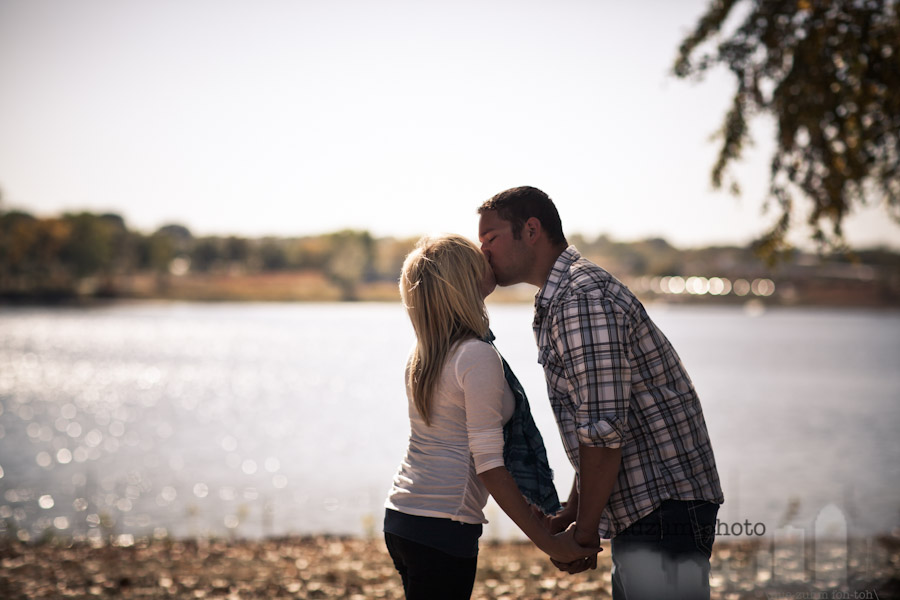 Des Moines Iowa Engagement Photos